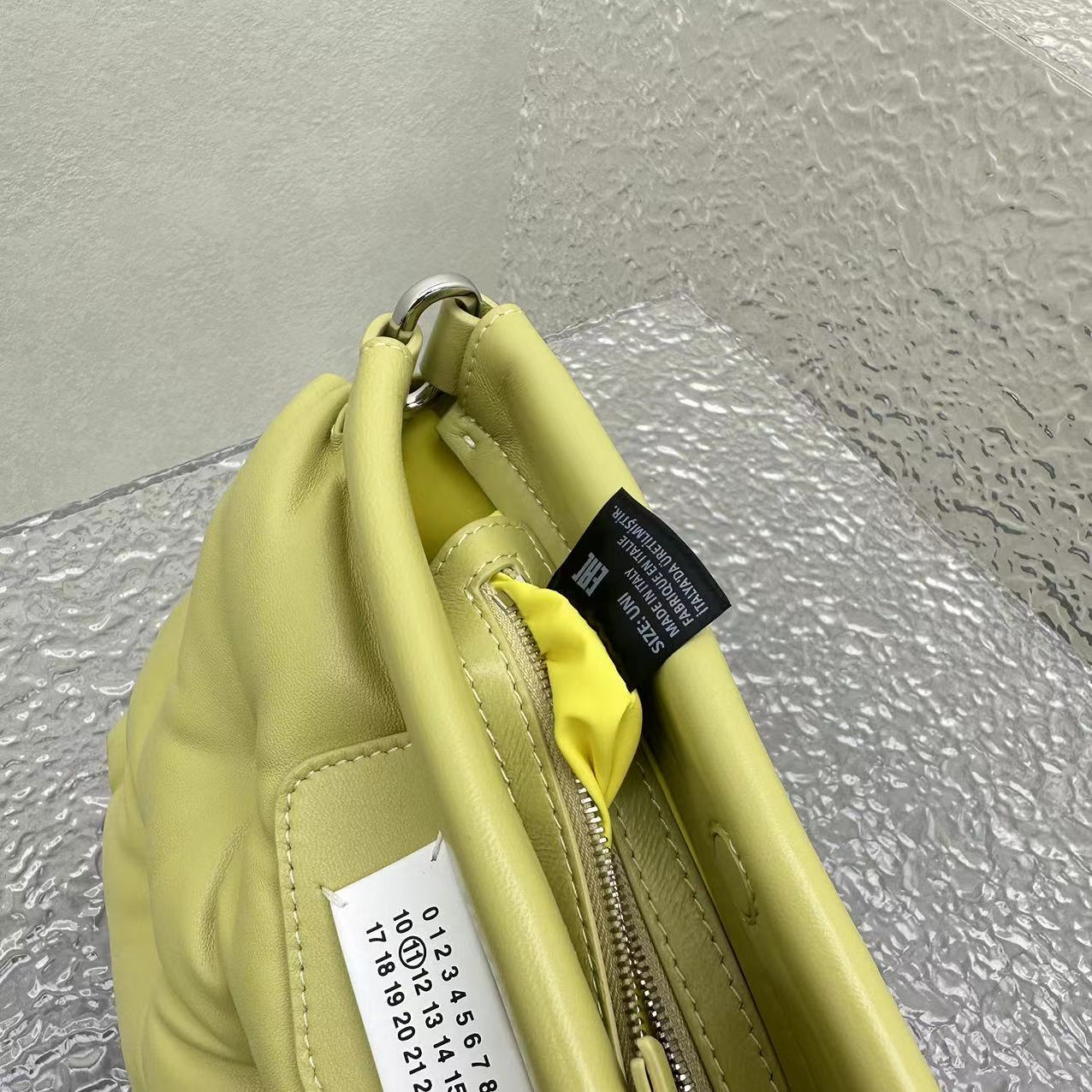 Maison Margiela Glam Slam Classique Medium Shoulder Bag(30-22-10cm) - DopestKickz