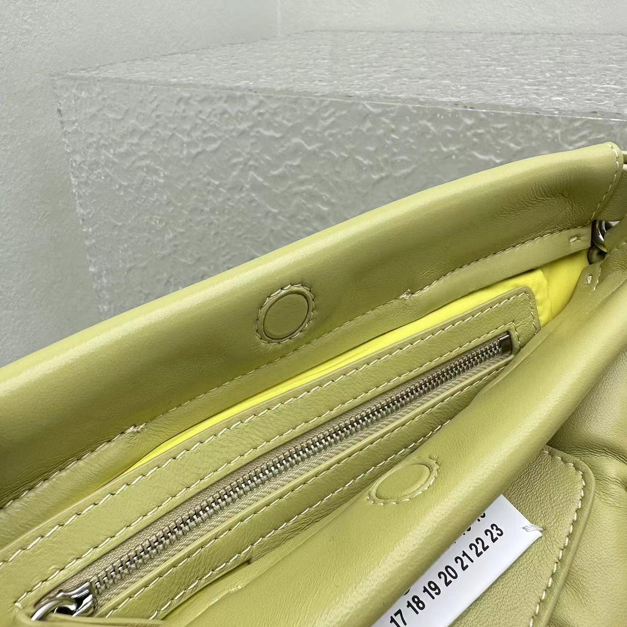 Maison Margiela Glam Slam Classique Medium Shoulder Bag(30-22-10cm) - DopestKickz