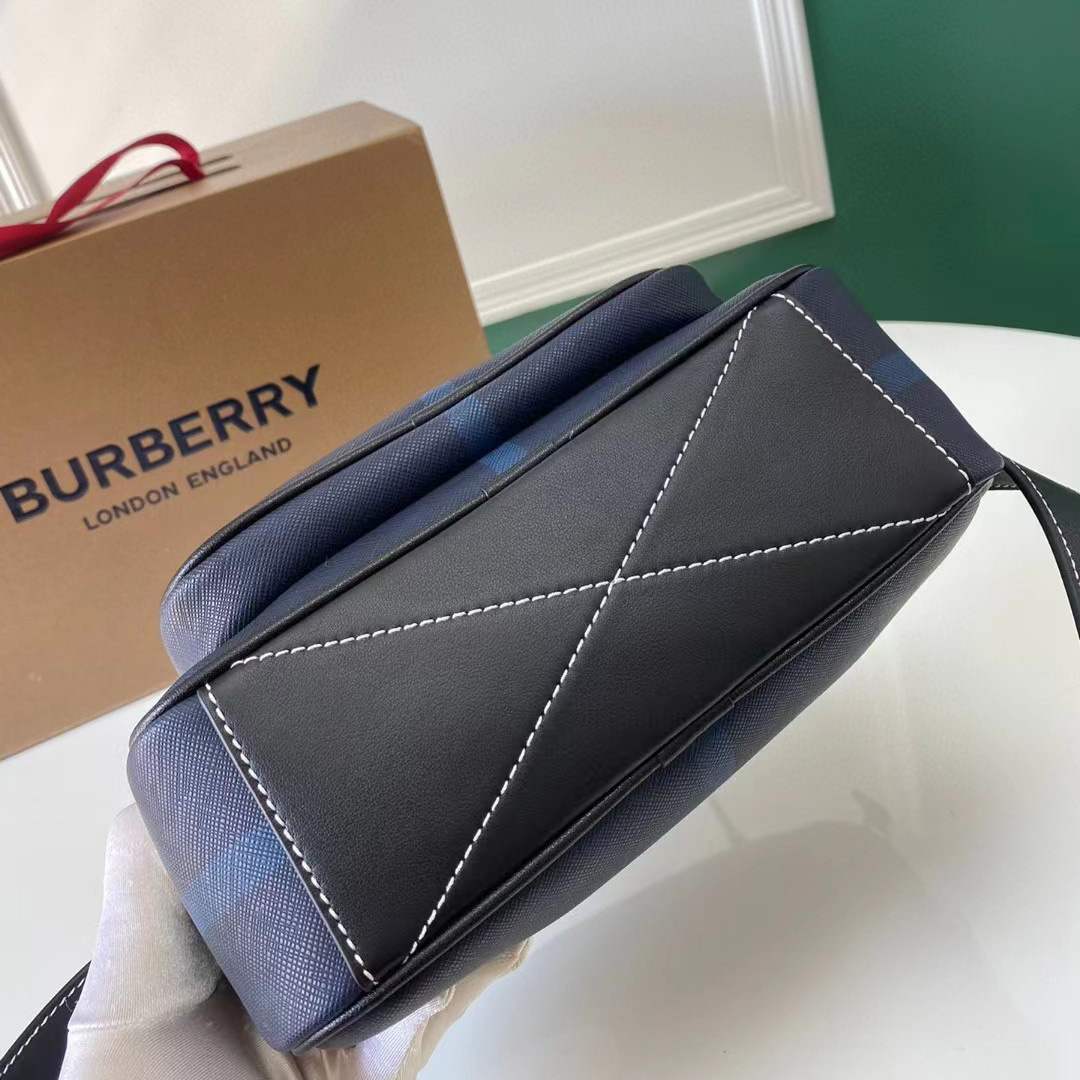 Burberry Exaggerated Check Paddy Bag - DopestKickz