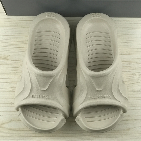 Balenciaga Mold Slide Sandal  - DopestKickz