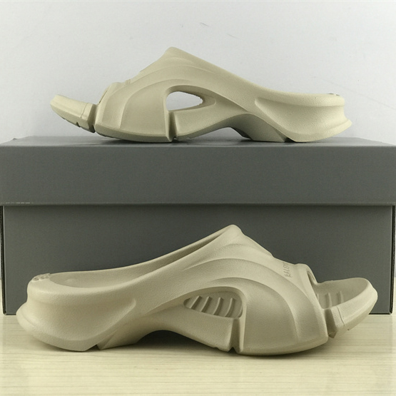 Balenciaga Mold Slide Sandal  - DopestKickz