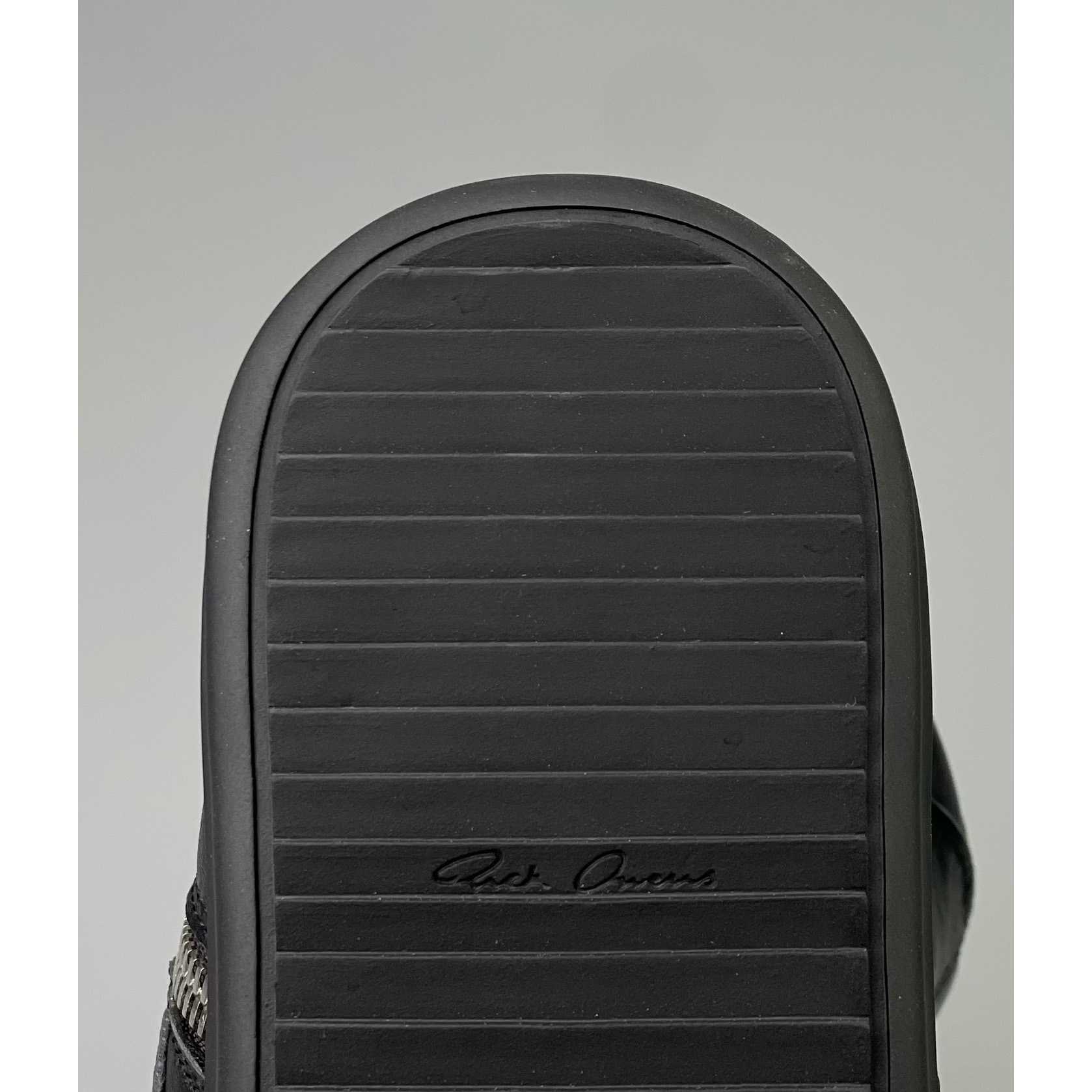 Rick Owens  Leather High Top Sneakers - DopestKickz