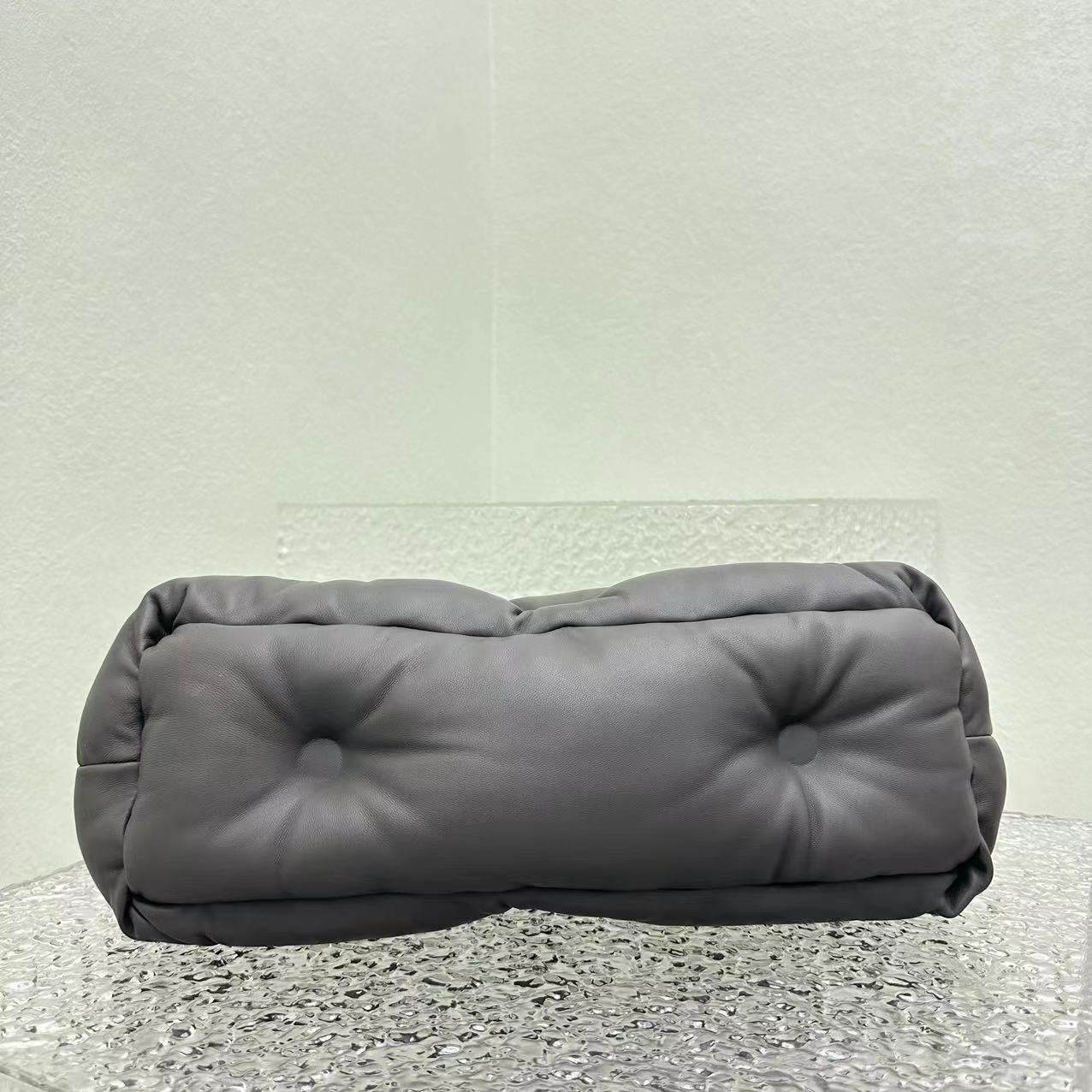 Maison Margiela Glam Slam Classique Medium Shoulder Bag(39-40-18-6cm) - DopestKickz