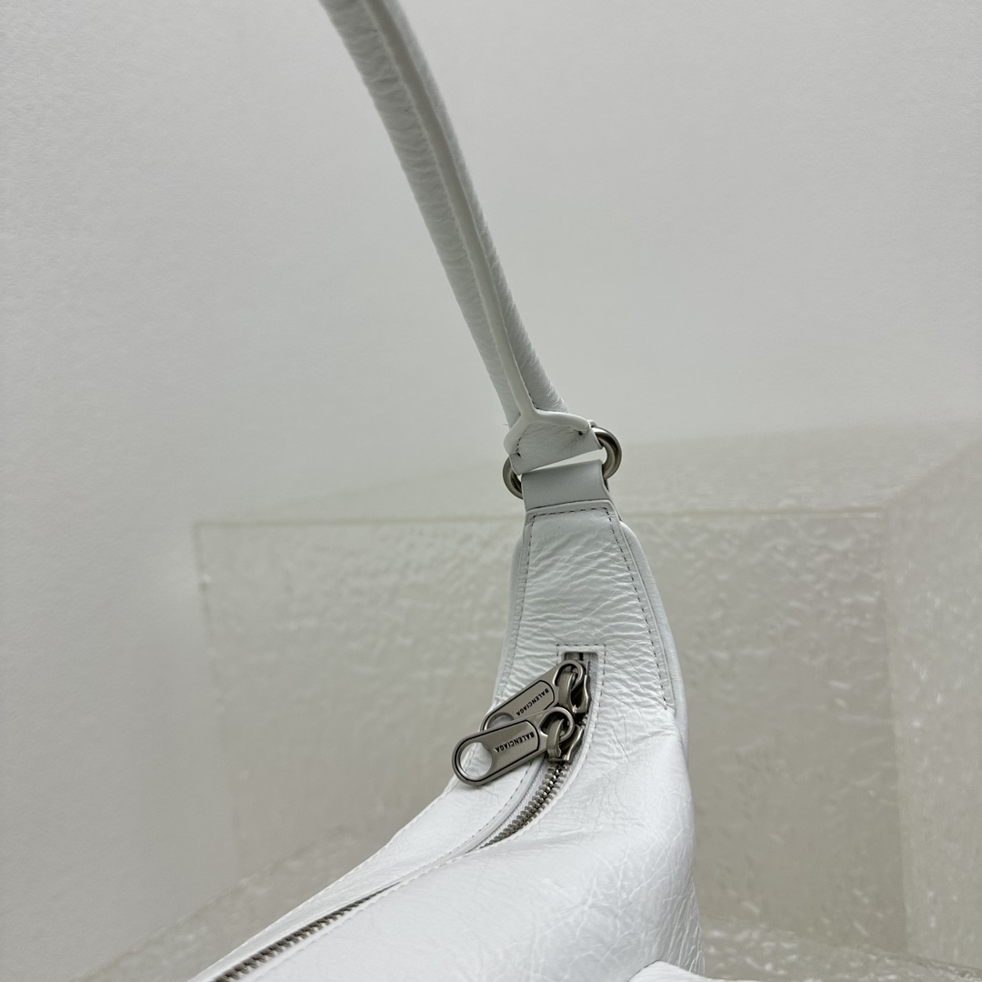 Balenciaga Raver Medium Bag With Handle In White - DopestKickz