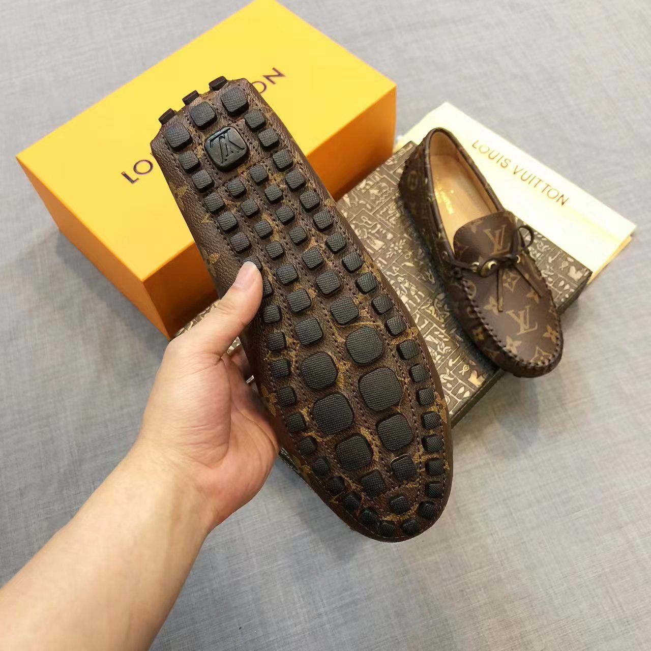 Louis Vuitton Arizona Moccasin (upon UK Size)     1A3NCI - DopestKickz