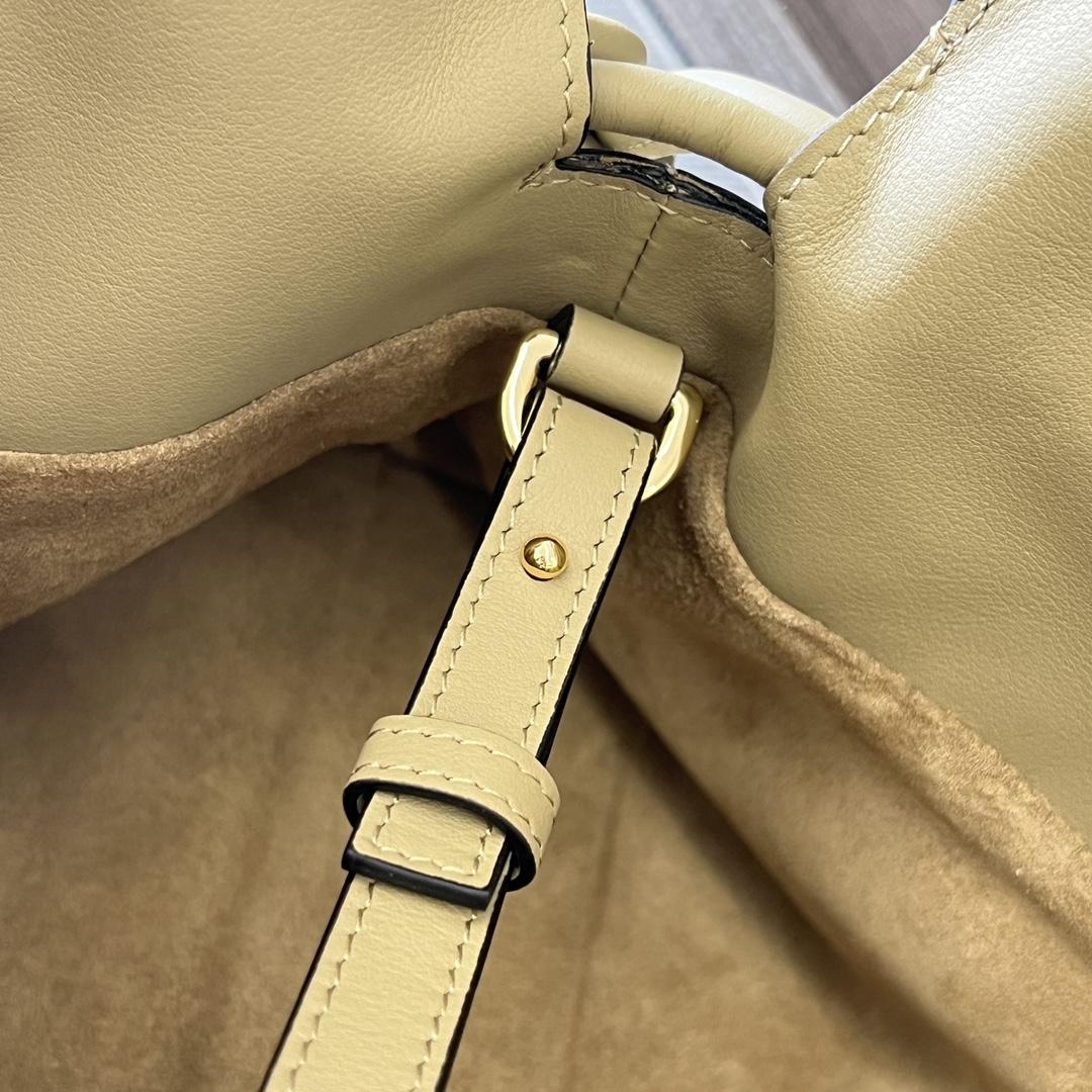 Loewe Flamenco Clutch In Nappa Calfskin - DopestKickz