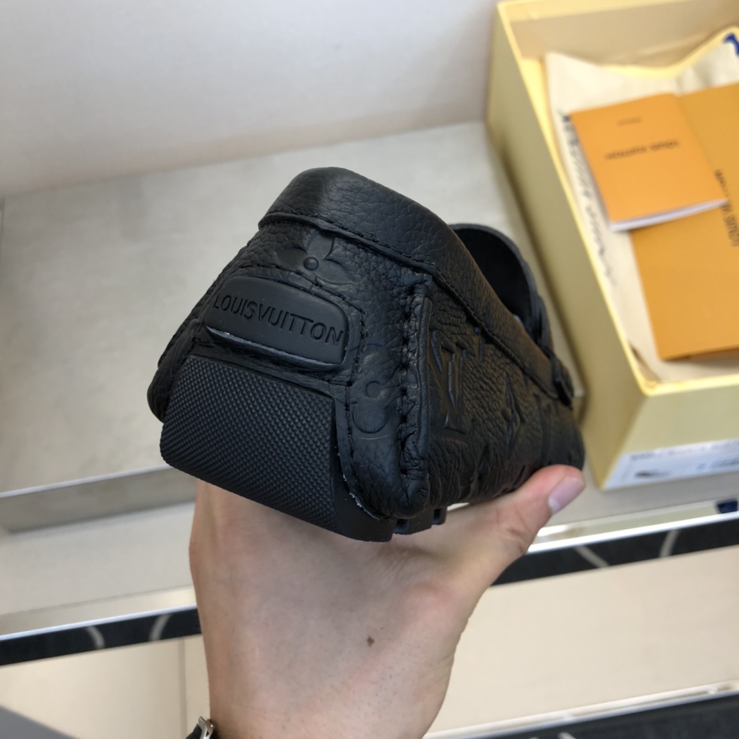 Louis Vuitton Monte Carlo Moccasin   1A9F9Q - DopestKickz