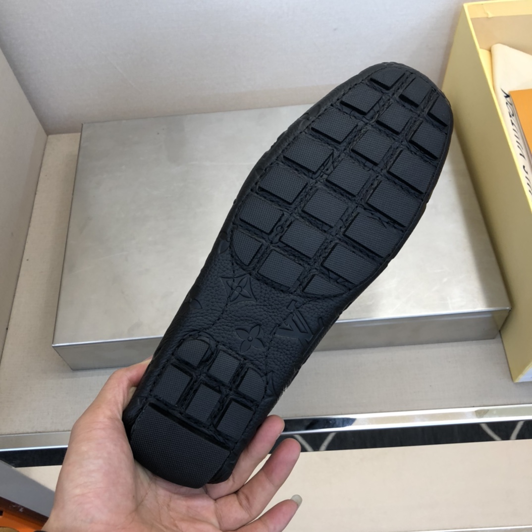 Louis Vuitton Monte Carlo Moccasin   1A9F9Q - DopestKickz