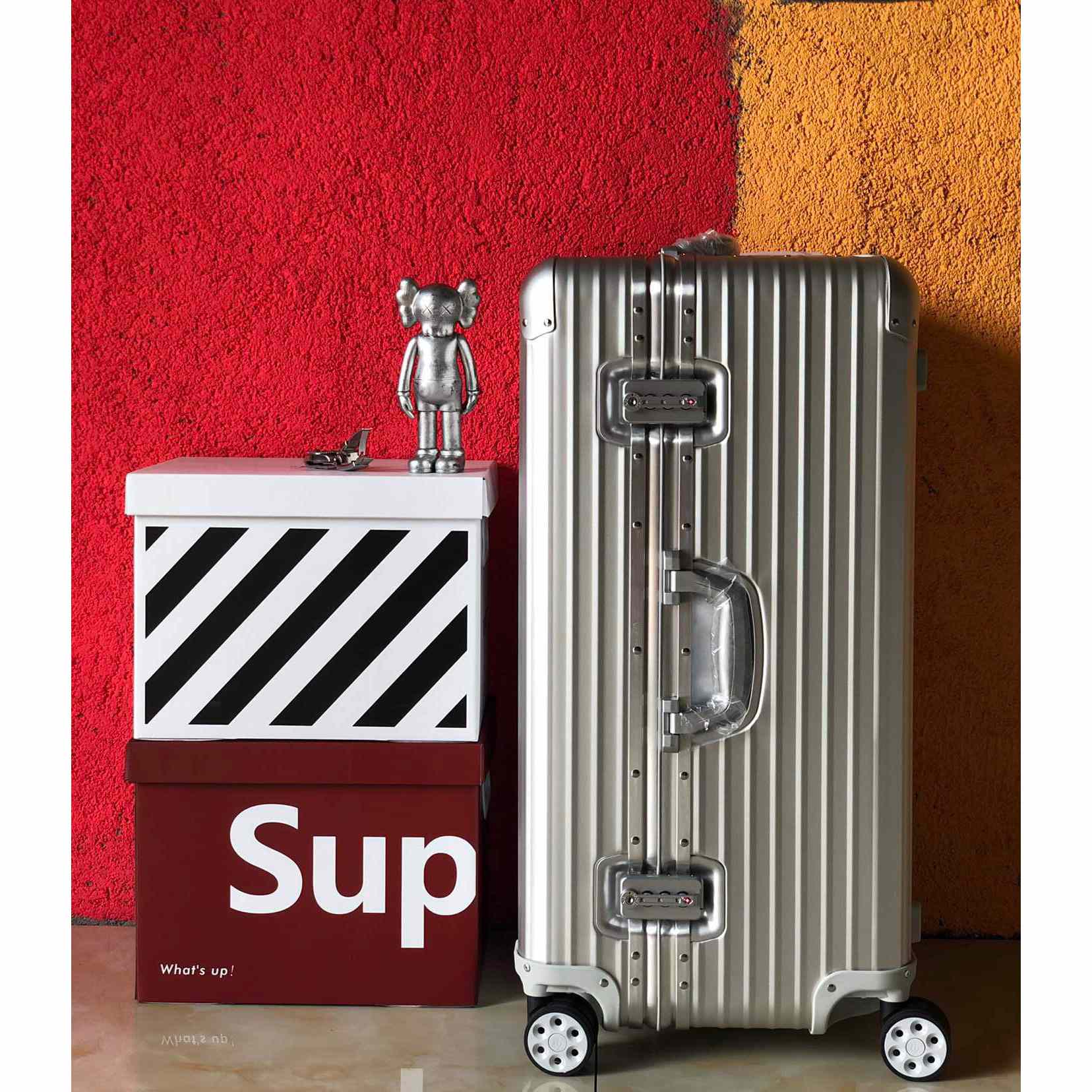 Rimowa Luggage  31inch - DopestKickz