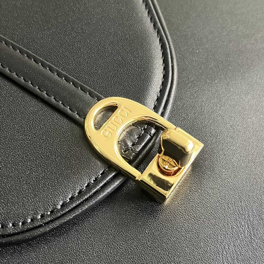 Gucci Equestrian Inspired Shoulder Bag(21-20-7cm)   - DopestKickz