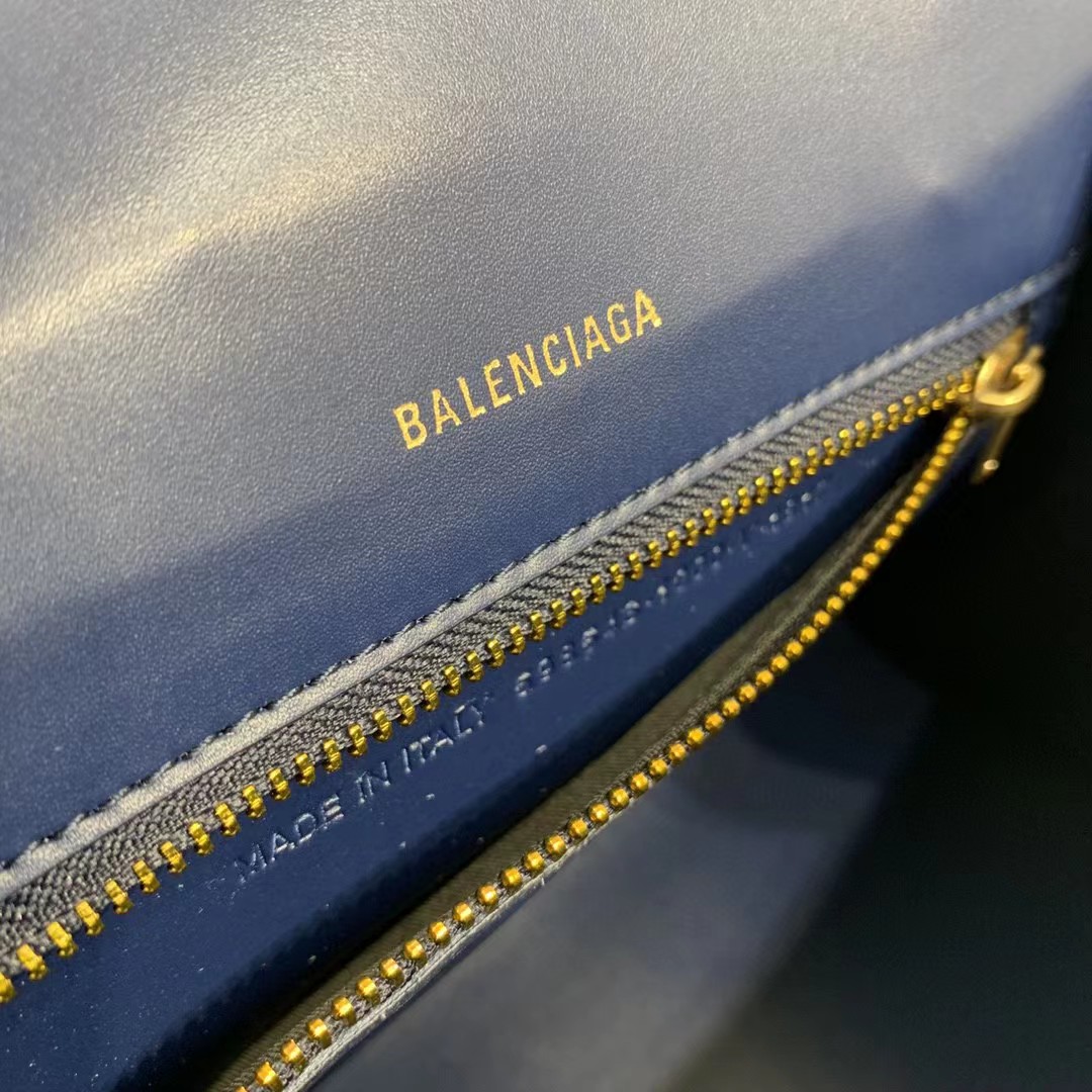 Balenciaga Small Hourglass Crocodile Effect Bag(23-15-10cm) - DopestKickz