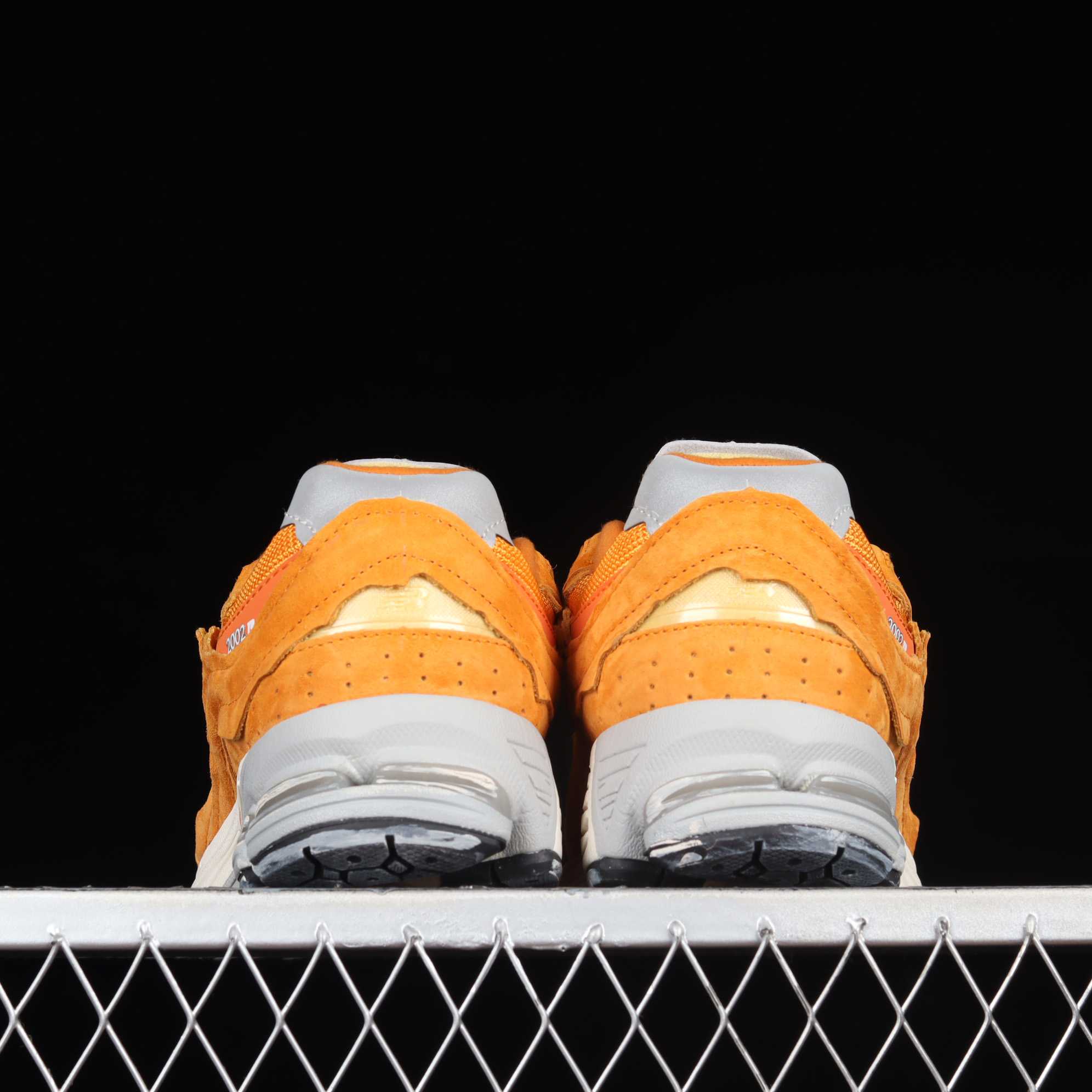 New Balance 2002R Sneakers     M2002RDE - DopestKickz