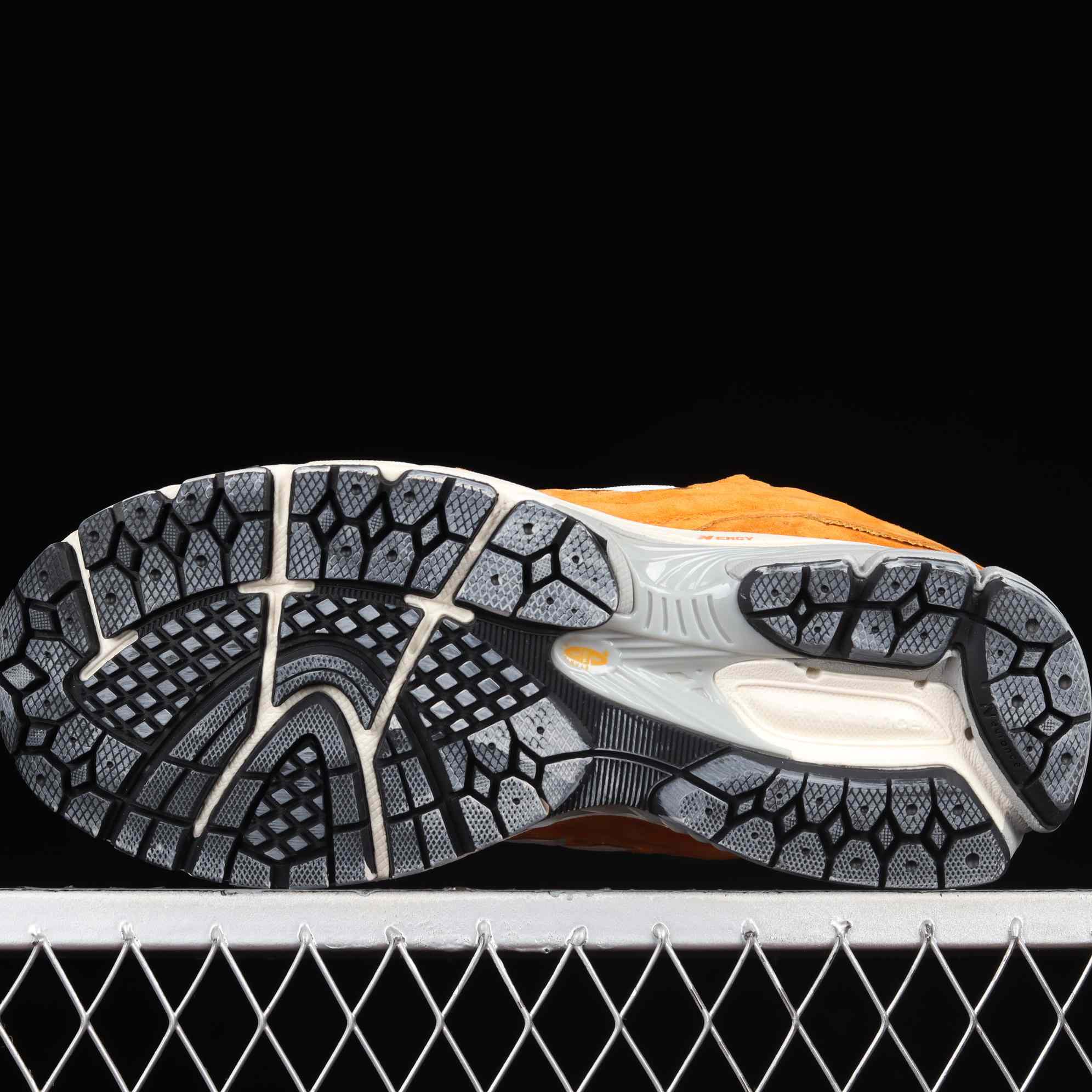 New Balance 2002R Sneakers     M2002RDE - DopestKickz