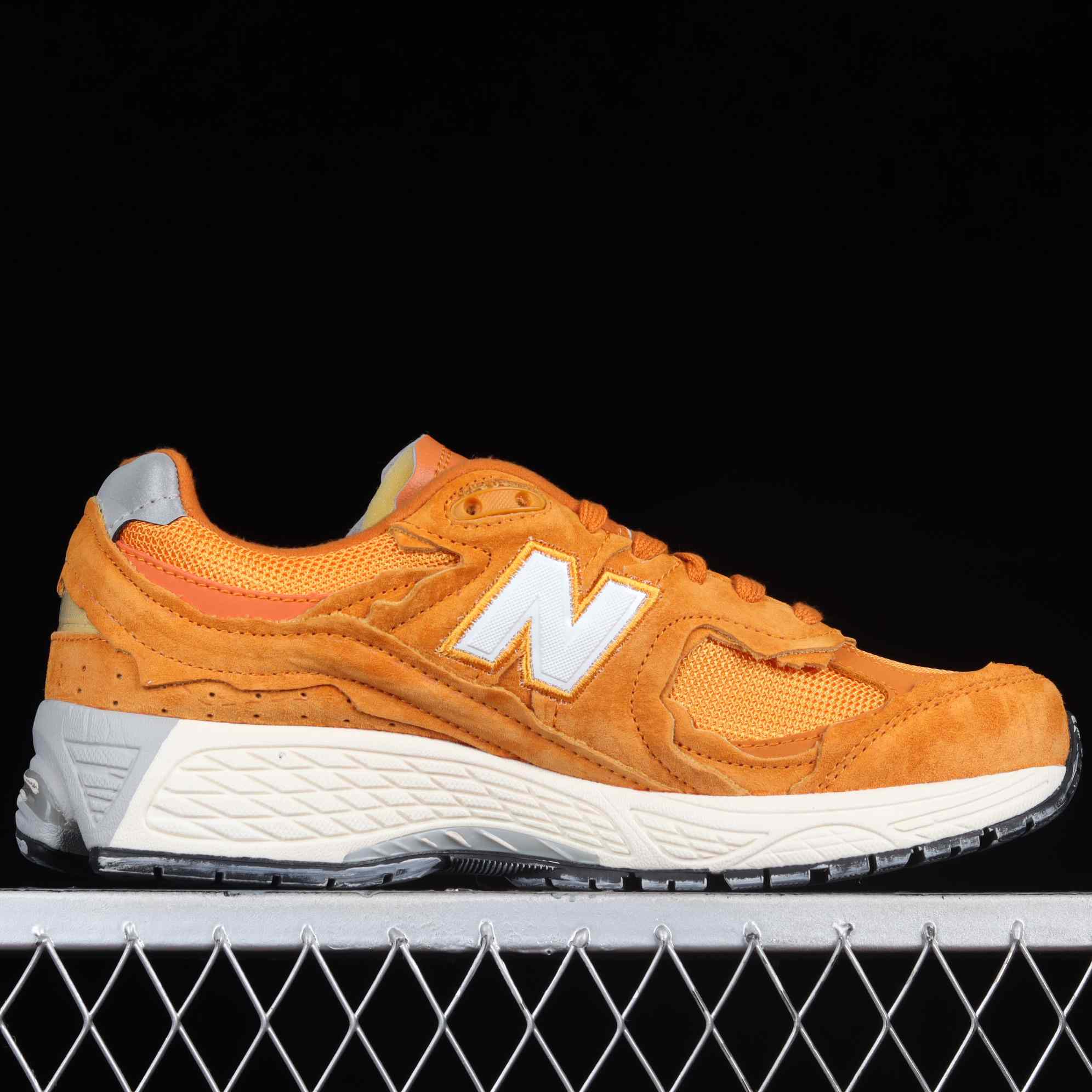 New Balance 2002R Sneakers     M2002RDE - DopestKickz