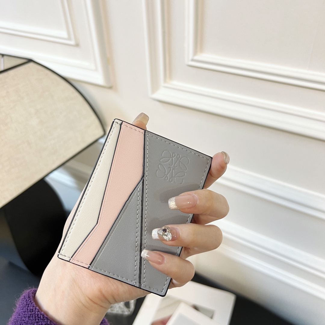 Loewe Puzzle Plain Cardholder (10x7.5cm) - DopestKickz