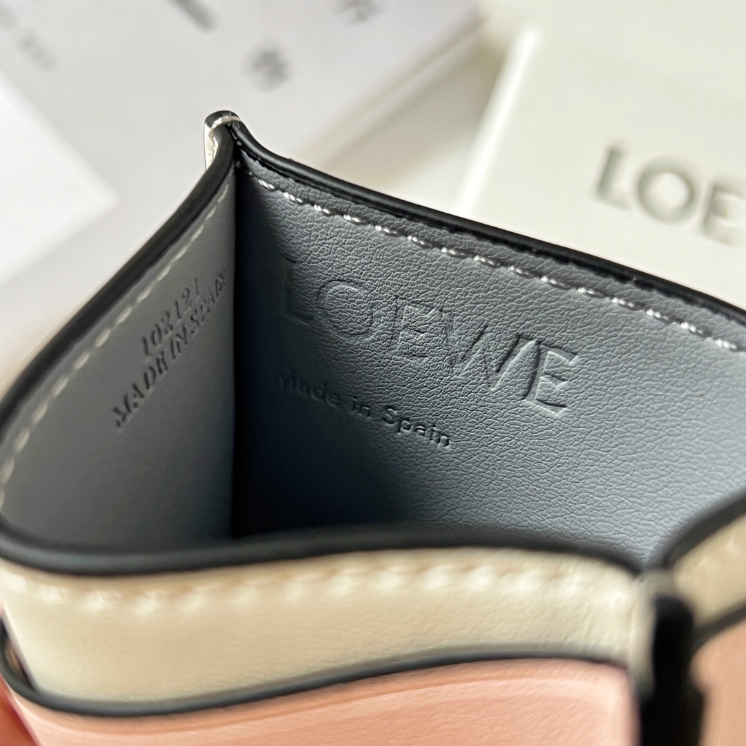 Loewe Puzzle Plain Cardholder (10x7.5cm) - DopestKickz