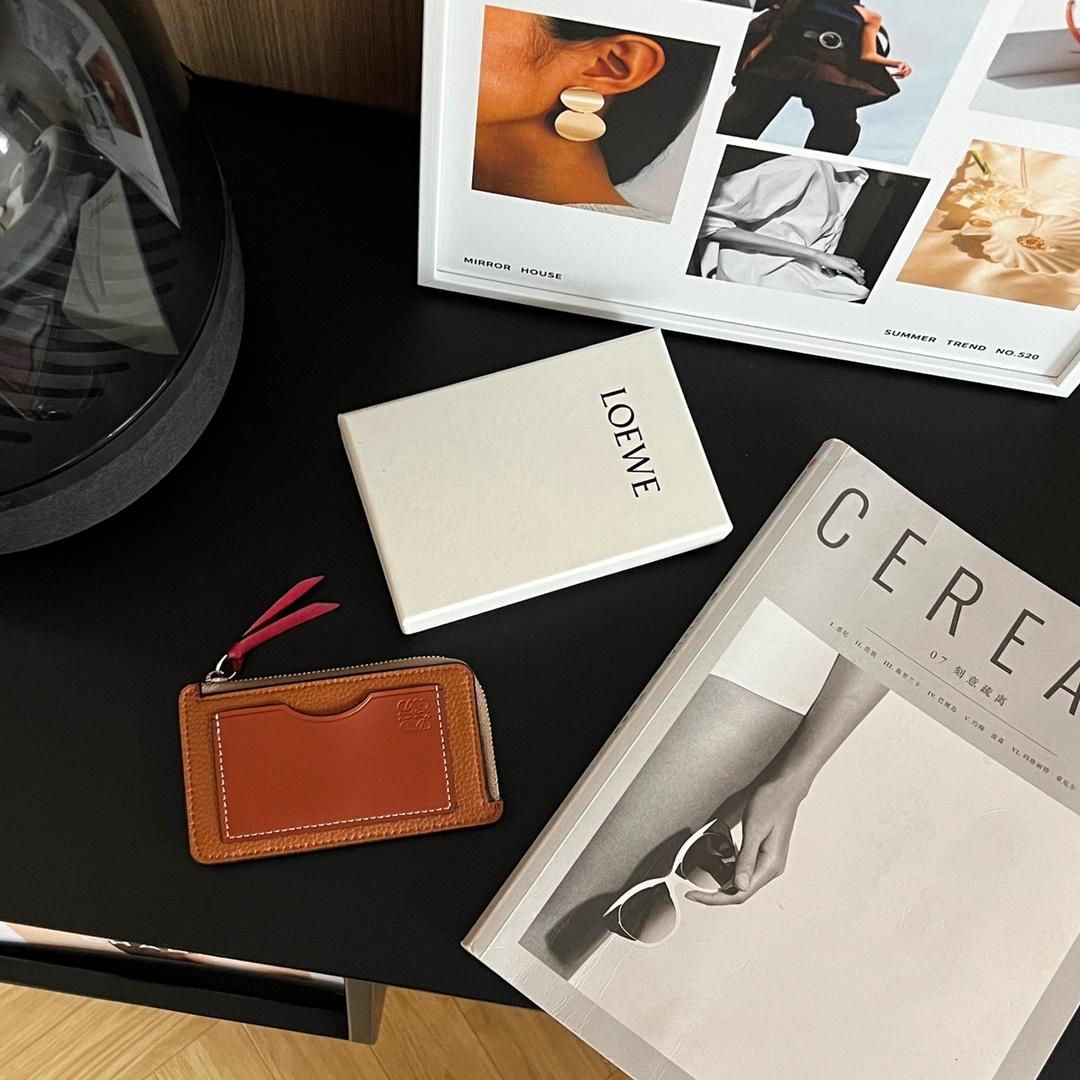 Loewe Coin Cardholder In Soft Grained Calfskin - DopestKickz