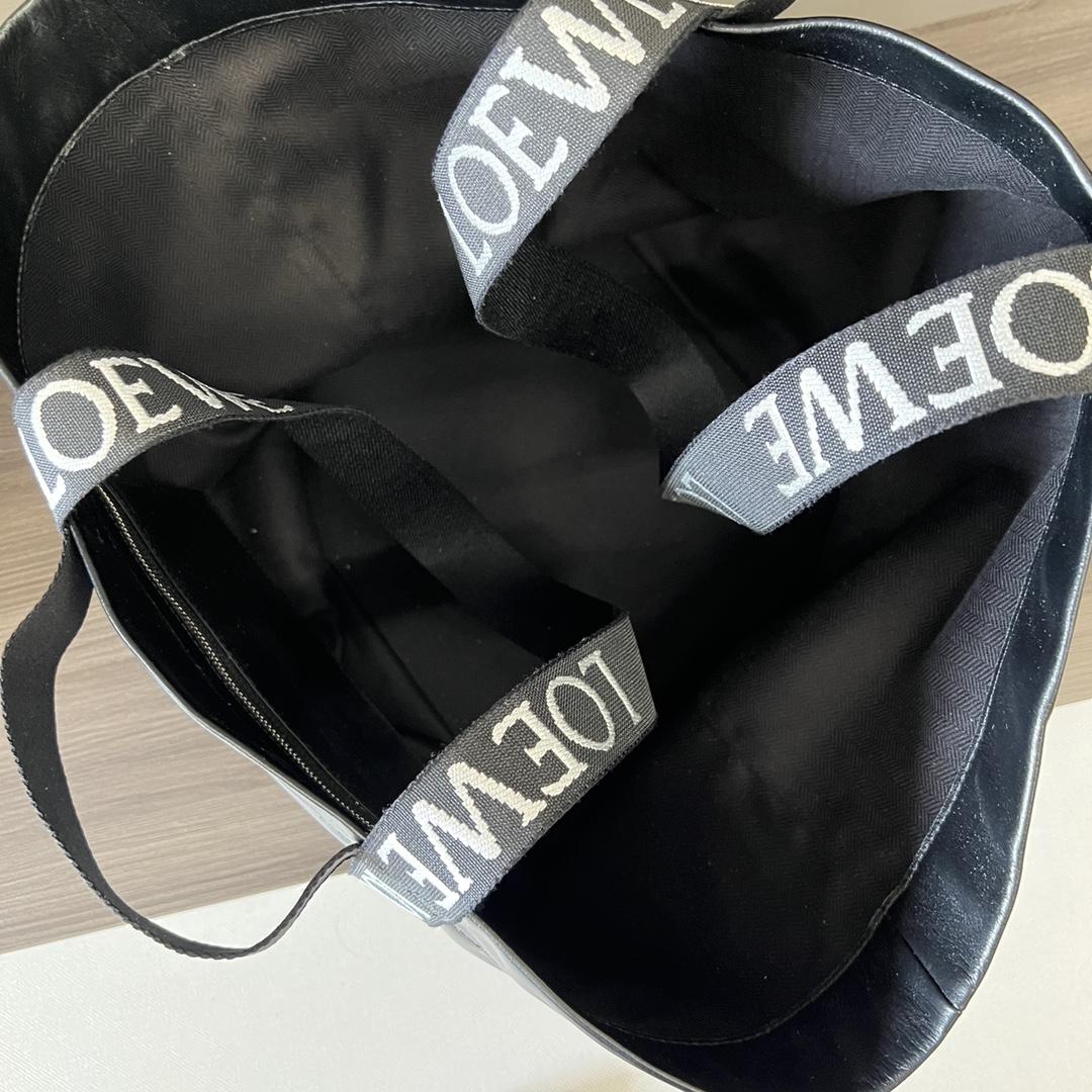 Loewe Fold Shopper In Paper Calfskin - DopestKickz