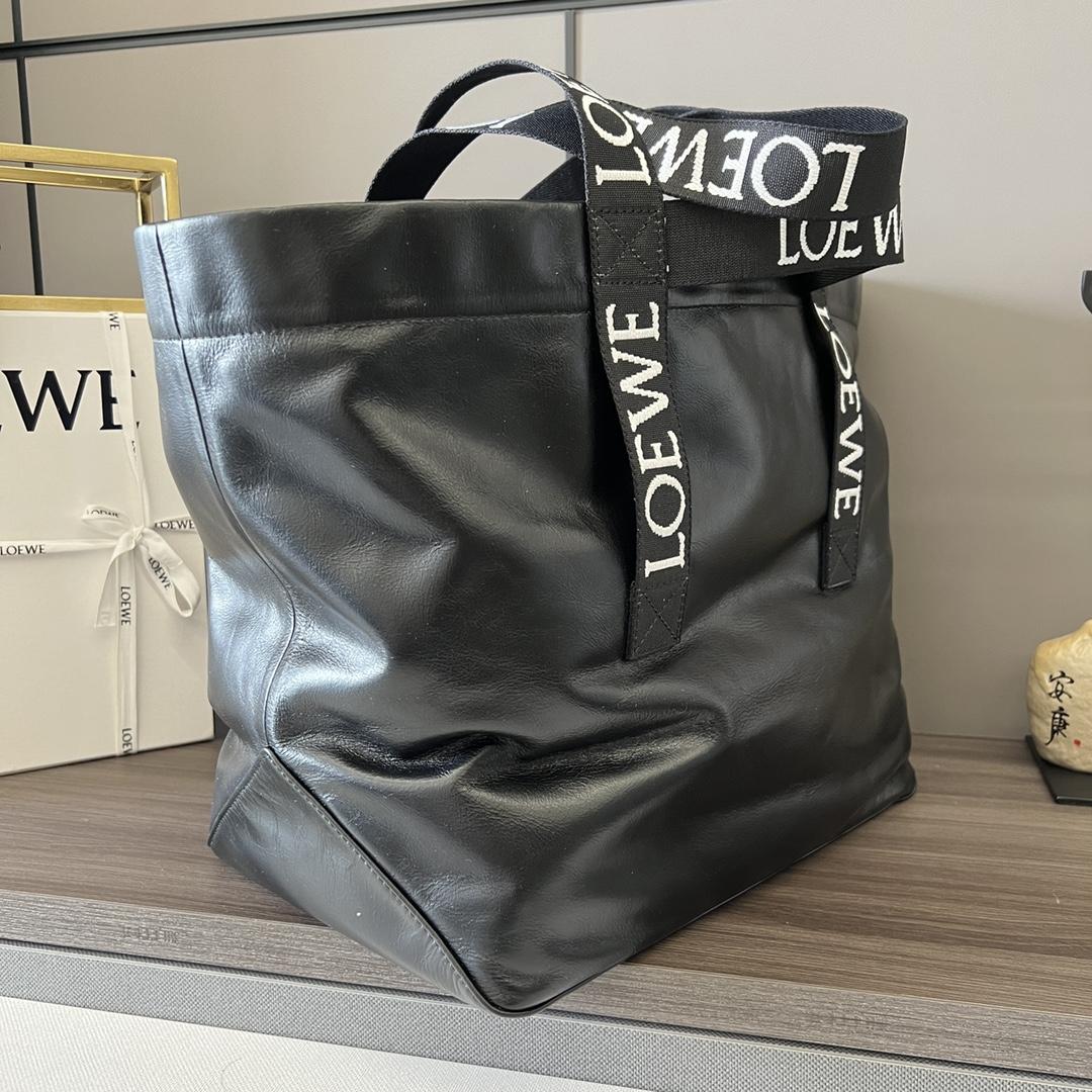 Loewe Fold Shopper In Paper Calfskin - DopestKickz