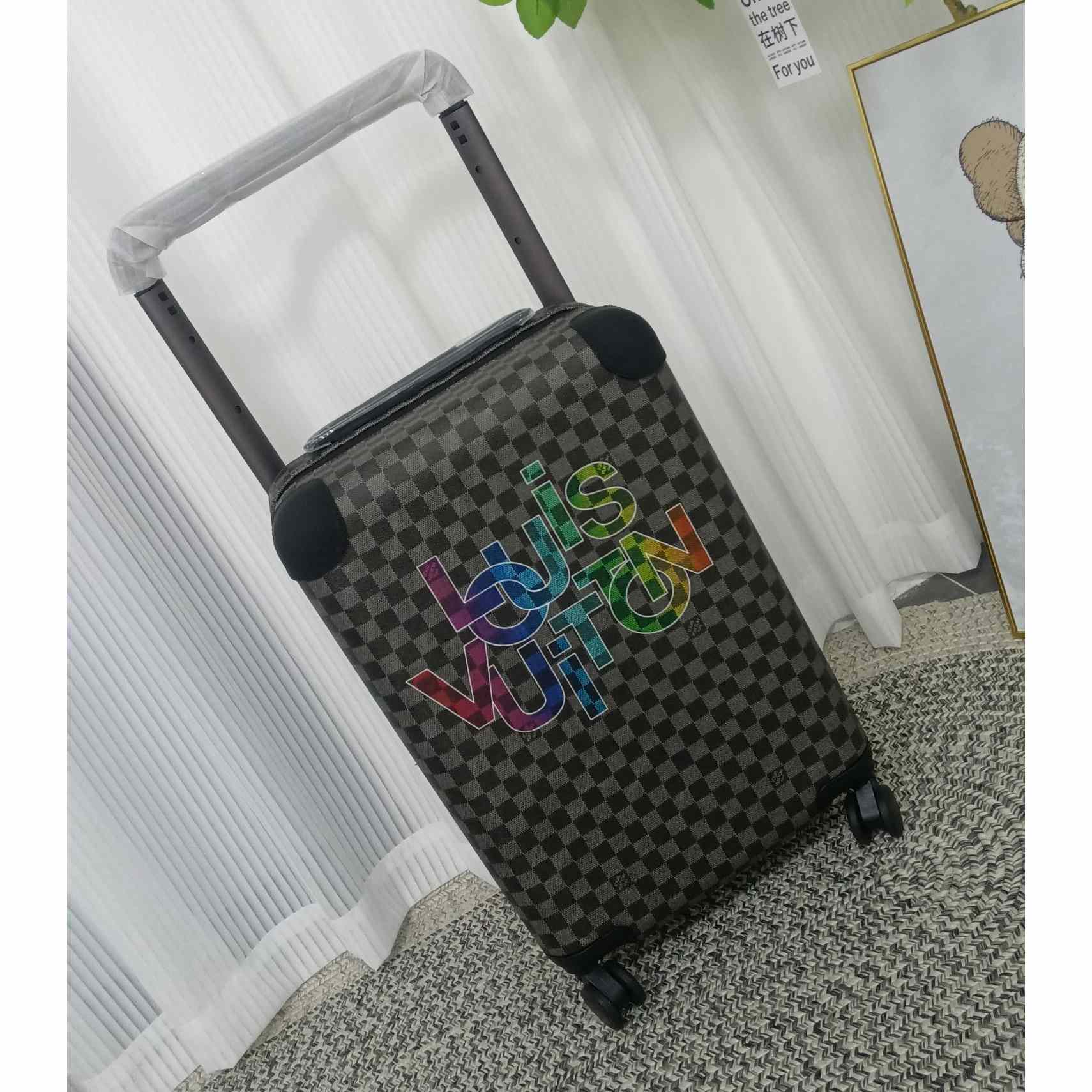 Louis Vuitton Luggage  20inch - DopestKickz