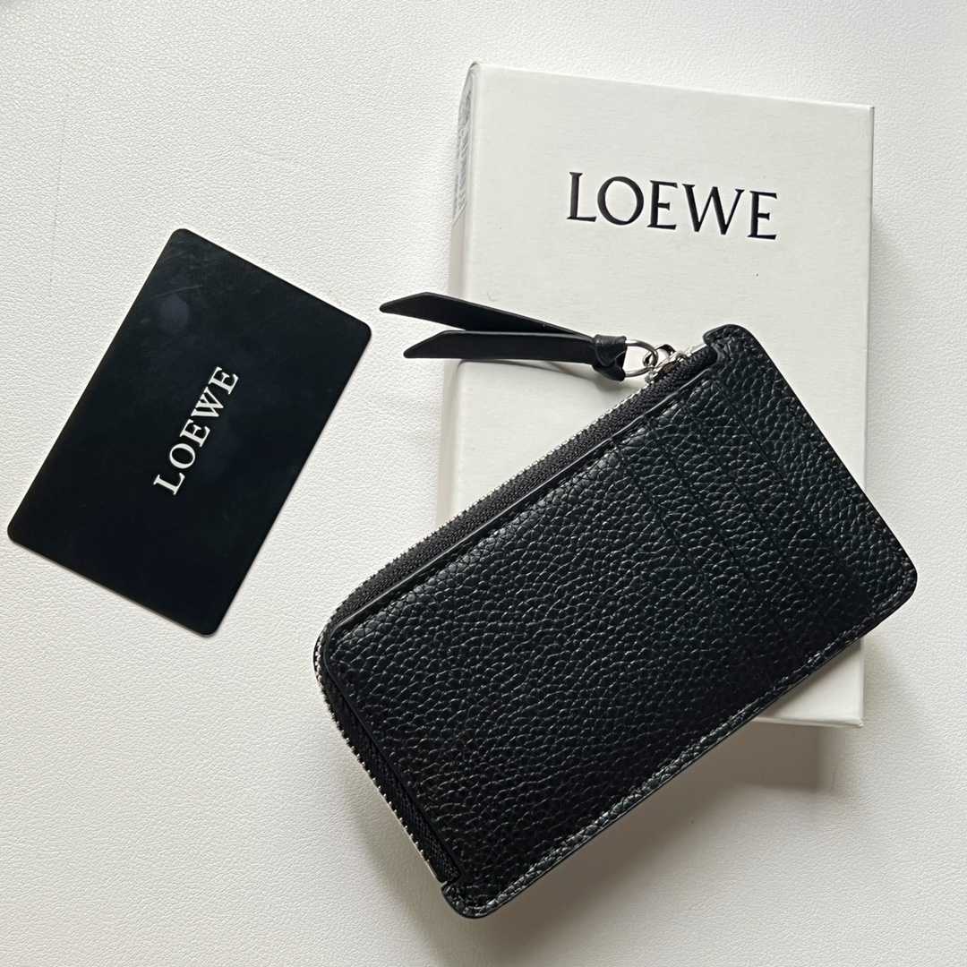 Loewe Coin Cardholder In Soft Grained Calfskin - DopestKickz