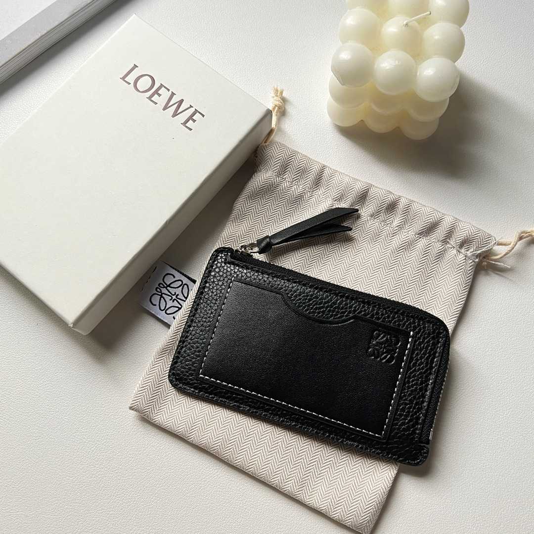 Loewe Coin Cardholder In Soft Grained Calfskin - DopestKickz
