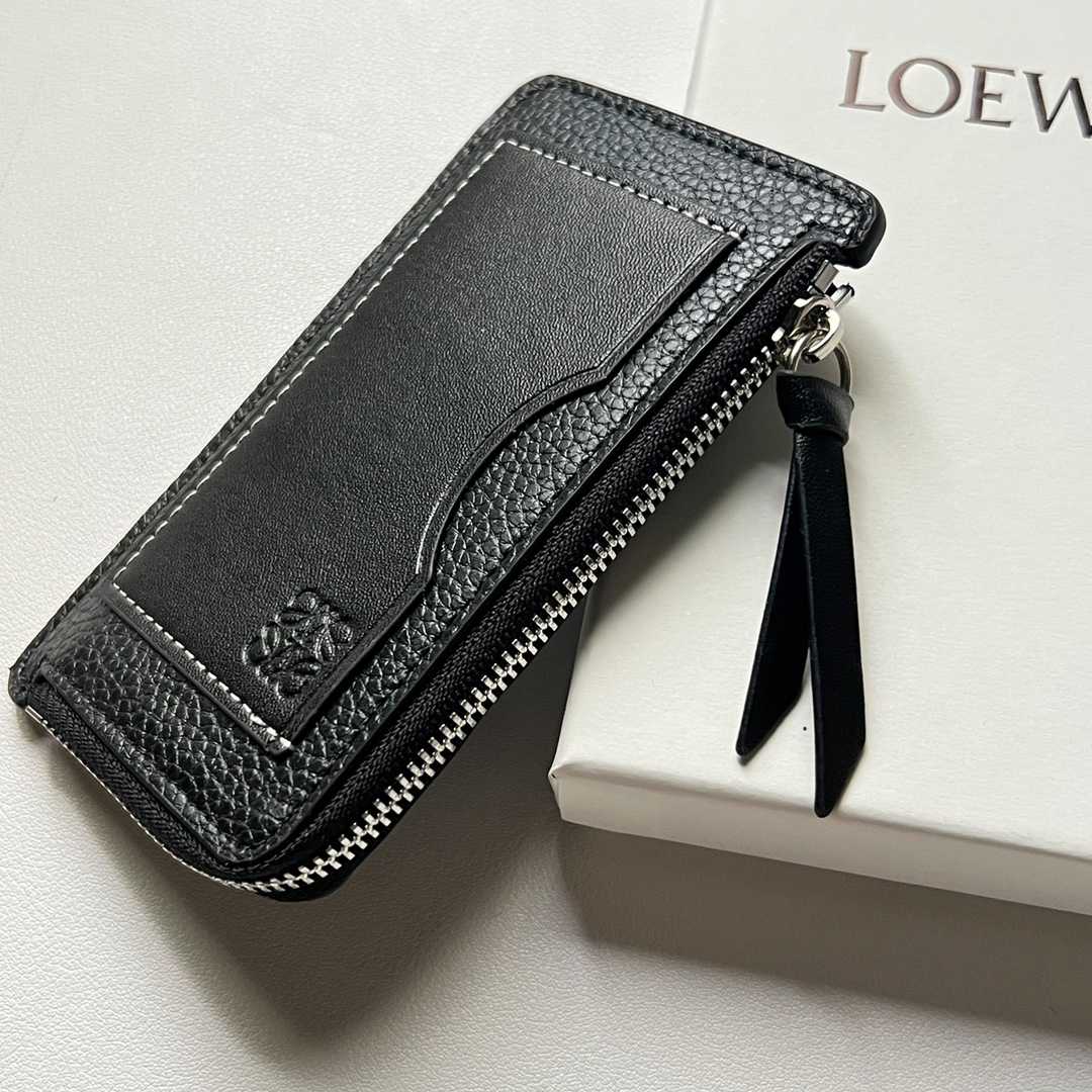 Loewe Coin Cardholder In Soft Grained Calfskin - DopestKickz