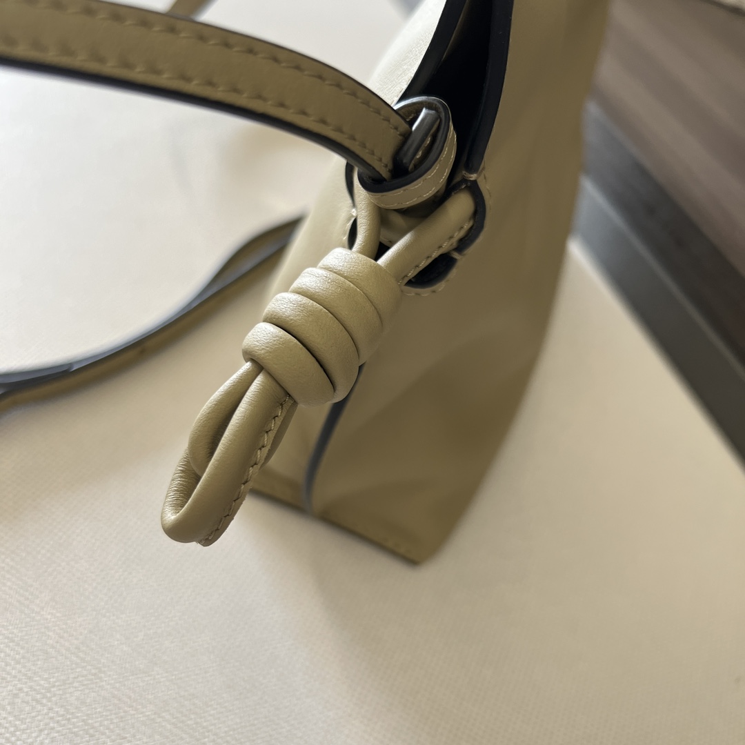 Loewe Mini Flamenco Clutch In Nappa Calfskin - DopestKickz