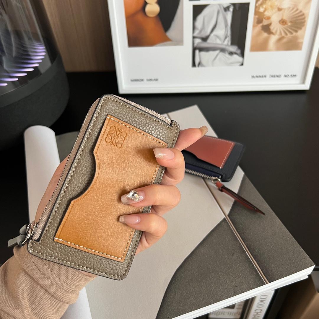 Loewe Coin Cardholder In Soft Grained Calfskin - DopestKickz