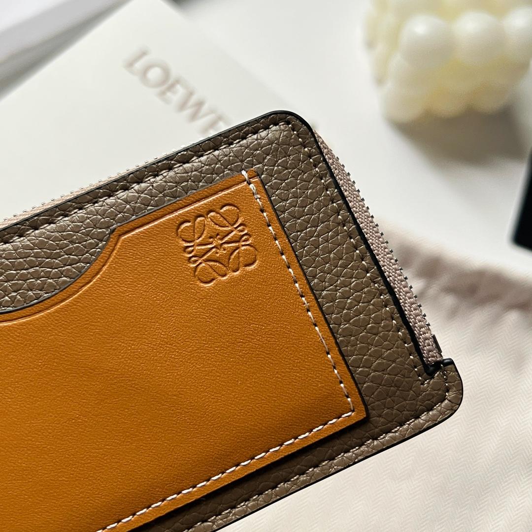 Loewe Coin Cardholder In Soft Grained Calfskin - DopestKickz