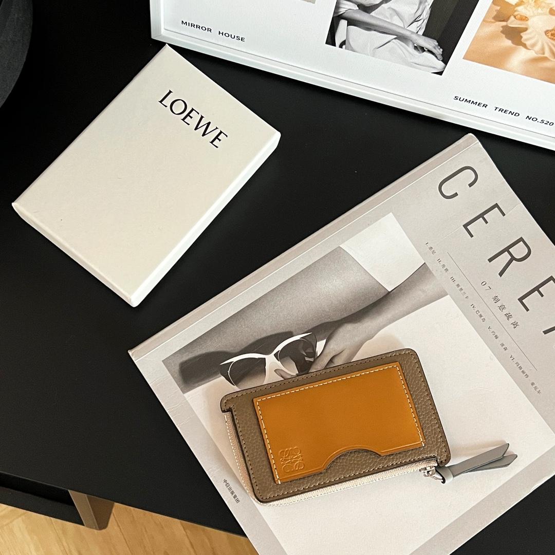 Loewe Coin Cardholder In Soft Grained Calfskin - DopestKickz