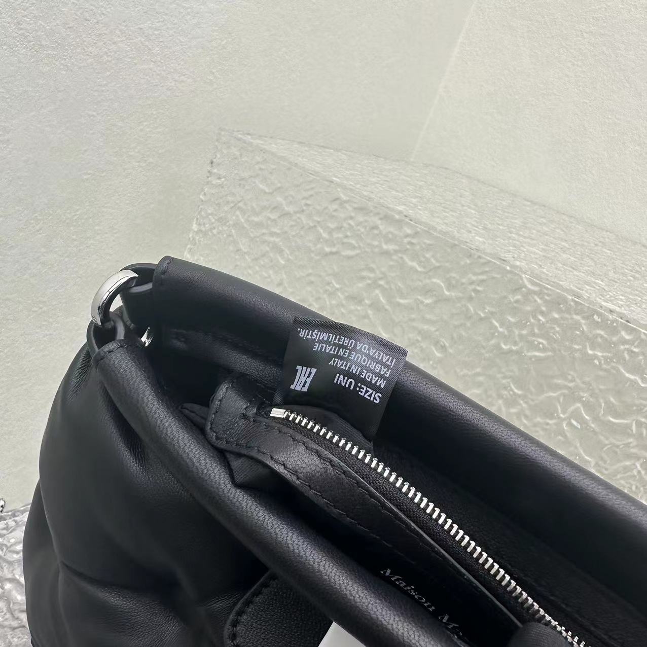 Maison Margiela Glam Slam Classique Medium Shoulder Bag(30-22-10cm) - DopestKickz