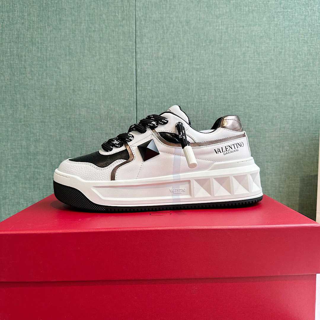 Valenti One Stud XL Low-Top Sneakers - DopestKickz