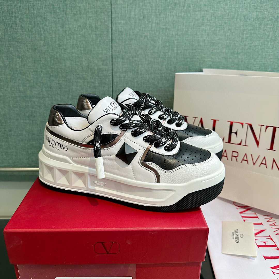 Valenti One Stud XL Low-Top Sneakers - DopestKickz