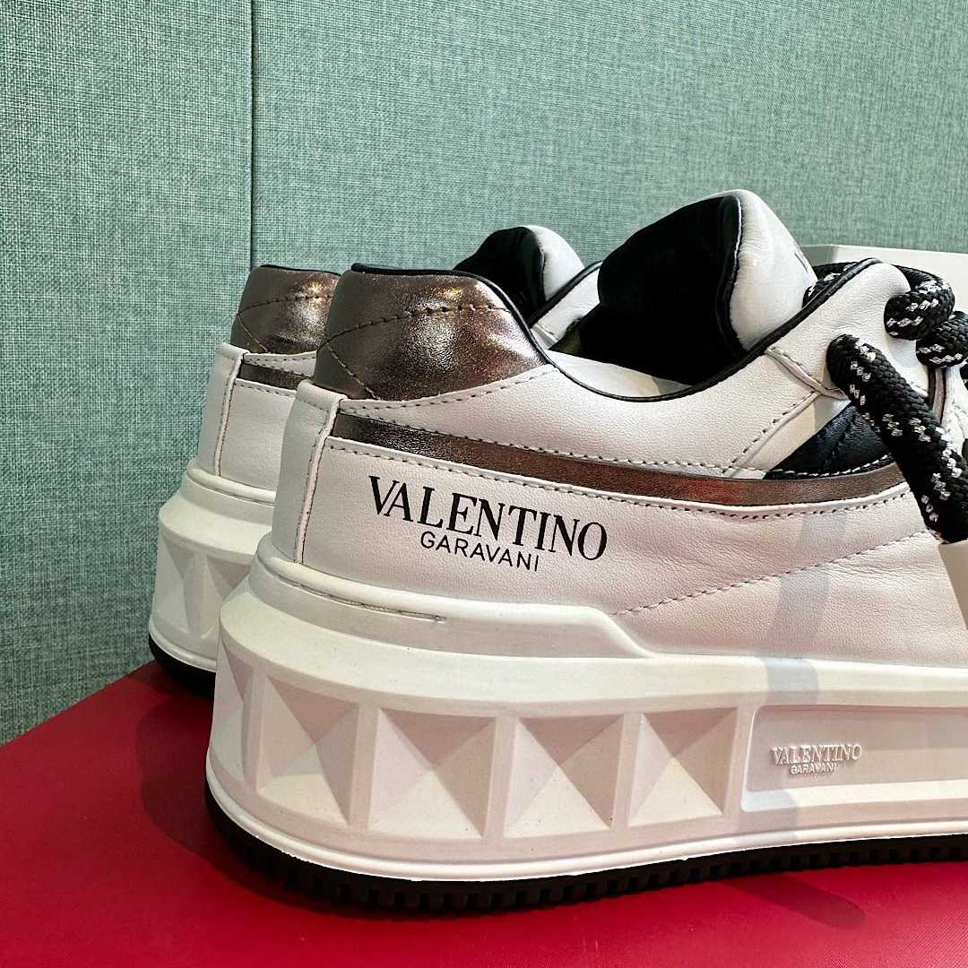 Valenti One Stud XL Low-Top Sneakers - DopestKickz