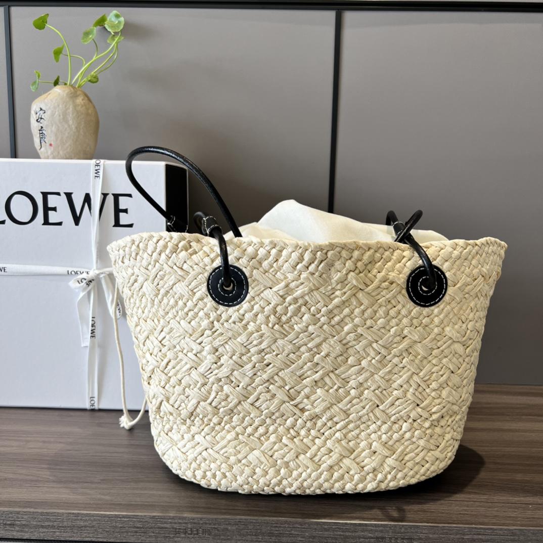 Loewe Small Anagram Basket Bag In Iraca Palm And Calfskin - DopestKickz