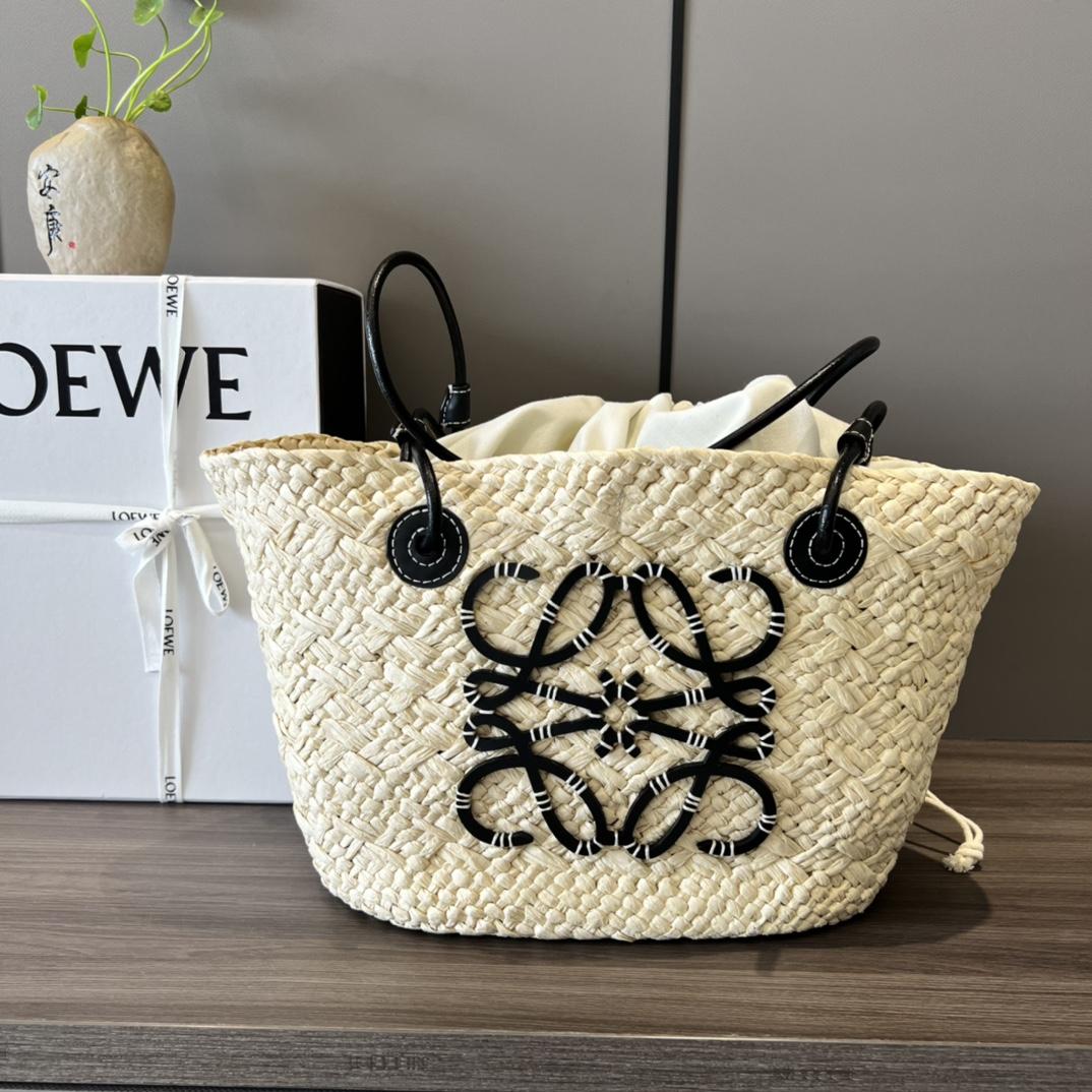 Loewe Small Anagram Basket Bag In Iraca Palm And Calfskin - DopestKickz
