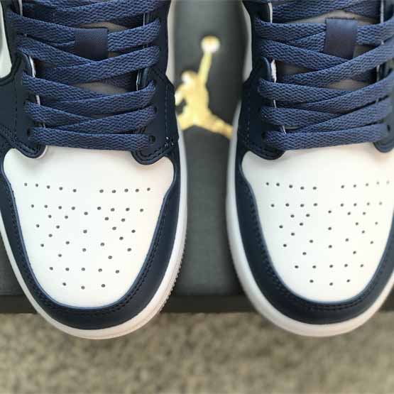 Air Jordan 1 Low Sneaker     553560-412 - DopestKickz