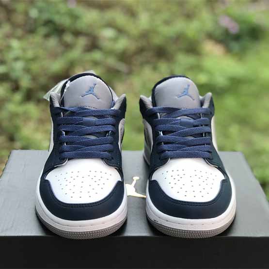 Air Jordan 1 Low Sneaker     553560-412 - DopestKickz