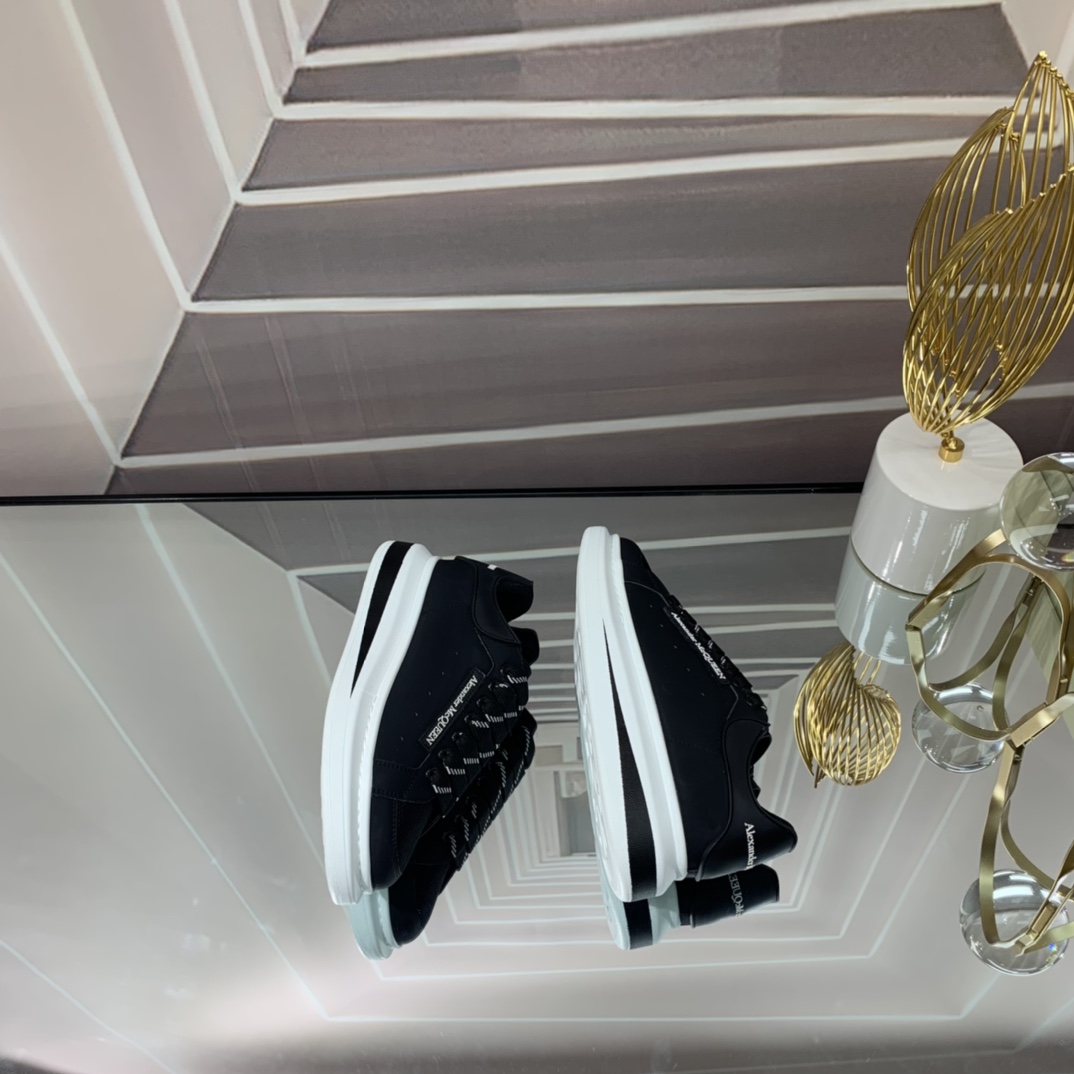 Alexander Mqueen Oversized Low-top Sneakers - DopestKickz