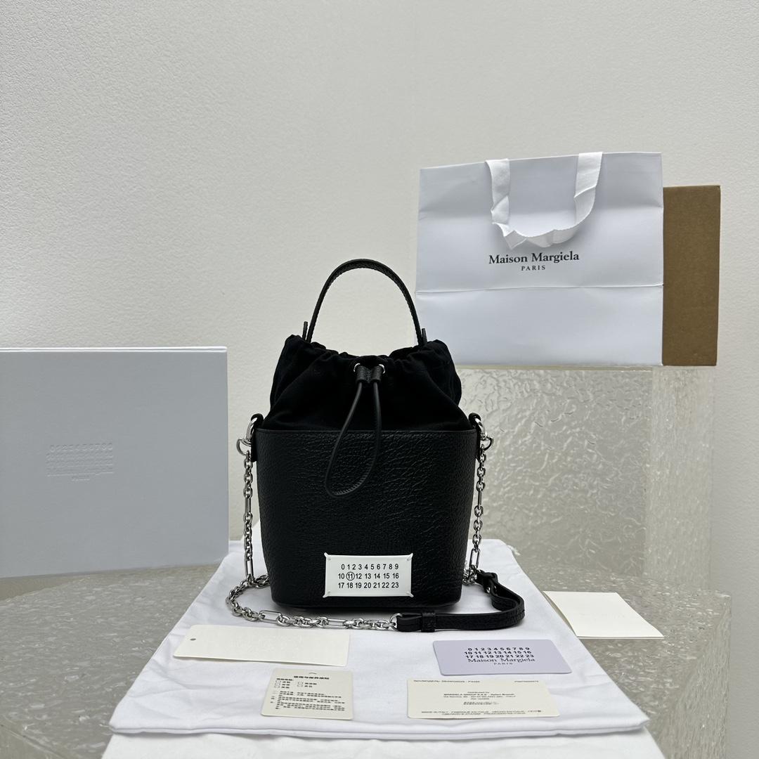 Maison Margiela Women's Bucket Bag(15x23×15cm) - DopestKickz