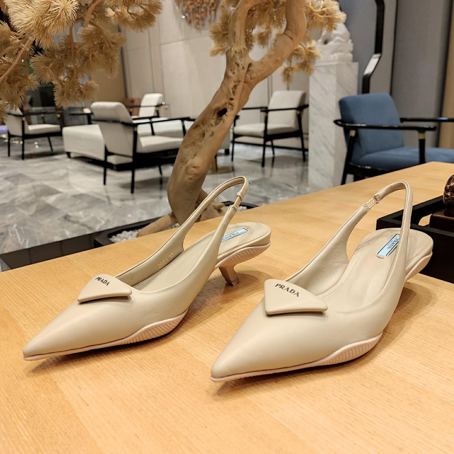 Prada Soft padded Leather Slingback Pumps - DopestKickz