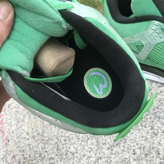 Air Jordan 4 Retro Sneaker     AJ4-904284  - DopestKickz