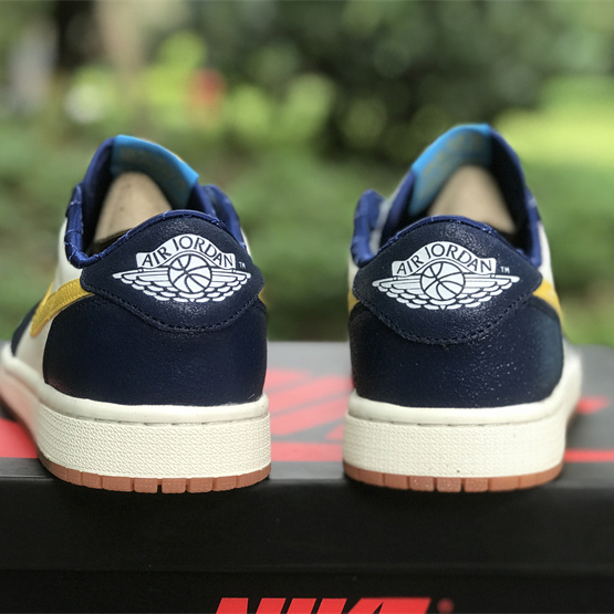 Air Jordan 1 Low Sneaker  CZ0790-149 - DopestKickz