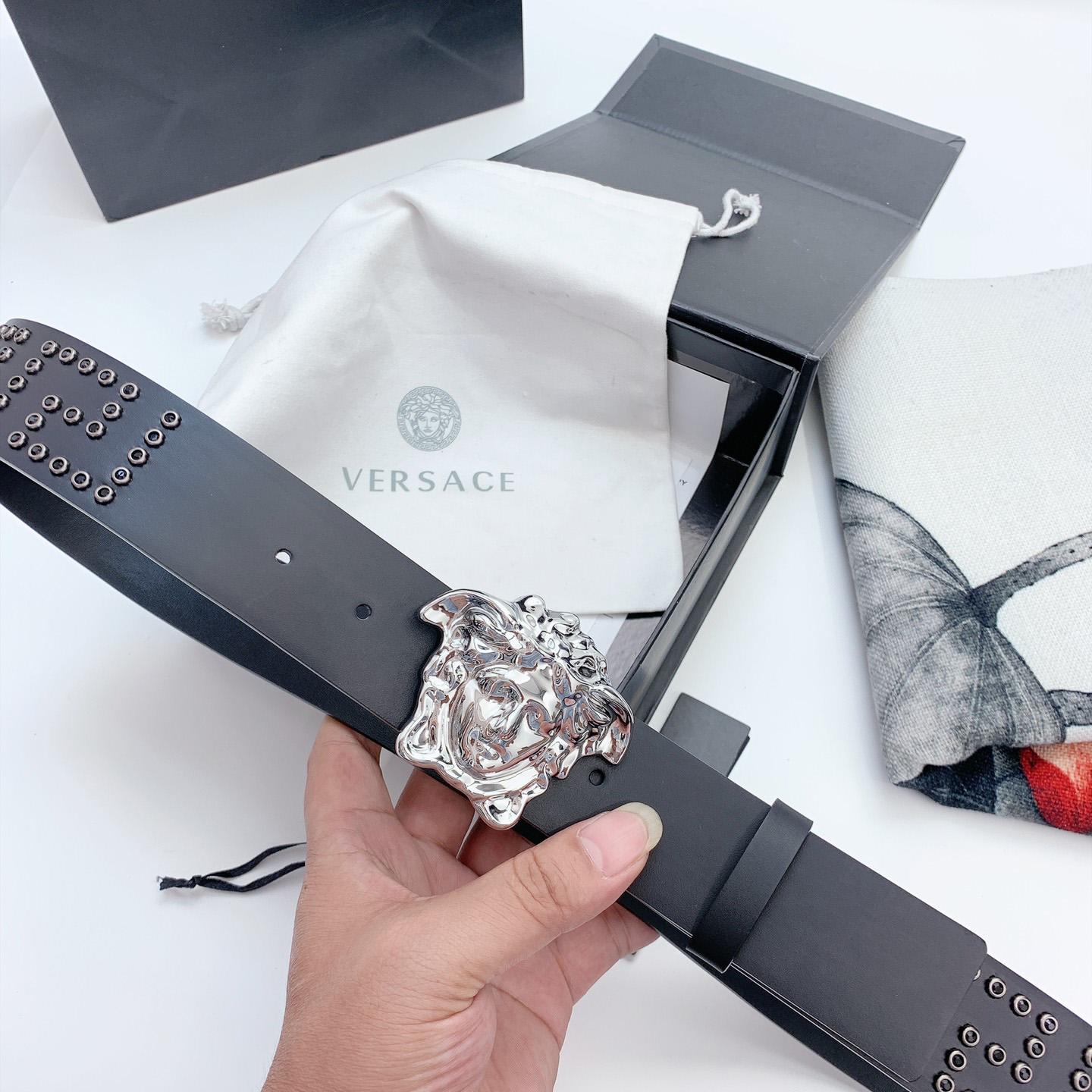 Versace Medusa Leathre Belt    40mm - DopestKickz