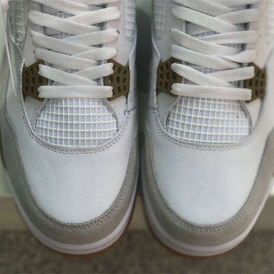 Nike SB x Air Jordan 4 Sneaker      DR5415-120 - DopestKickz