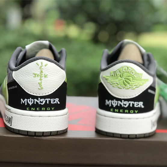 Travis Scott x Air Jordan 1 Low Sneaker      CZ0790-043 - DopestKickz