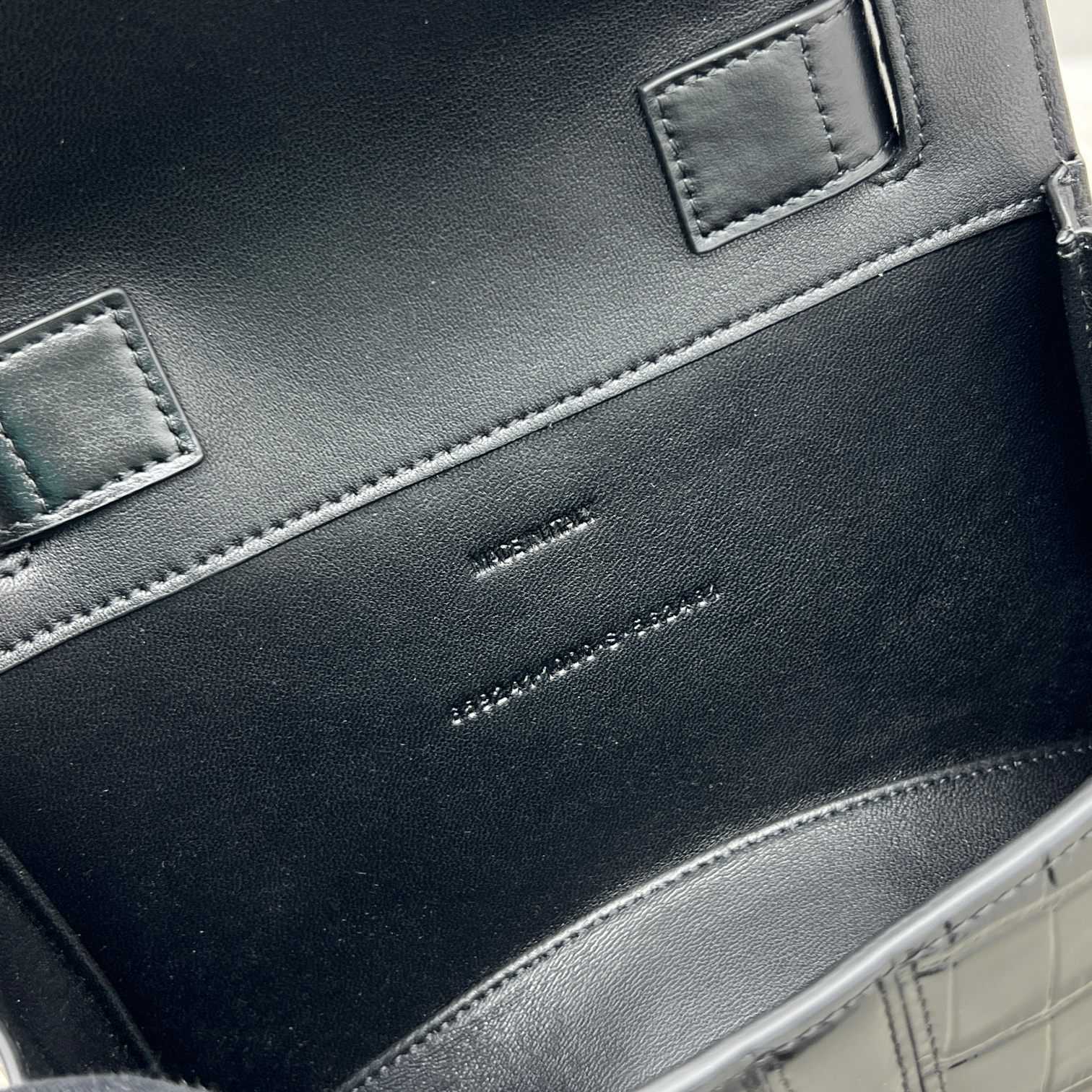 Balenciaga Women's Multibelt Handbag (23x13.5x8.5cm) - DopestKickz