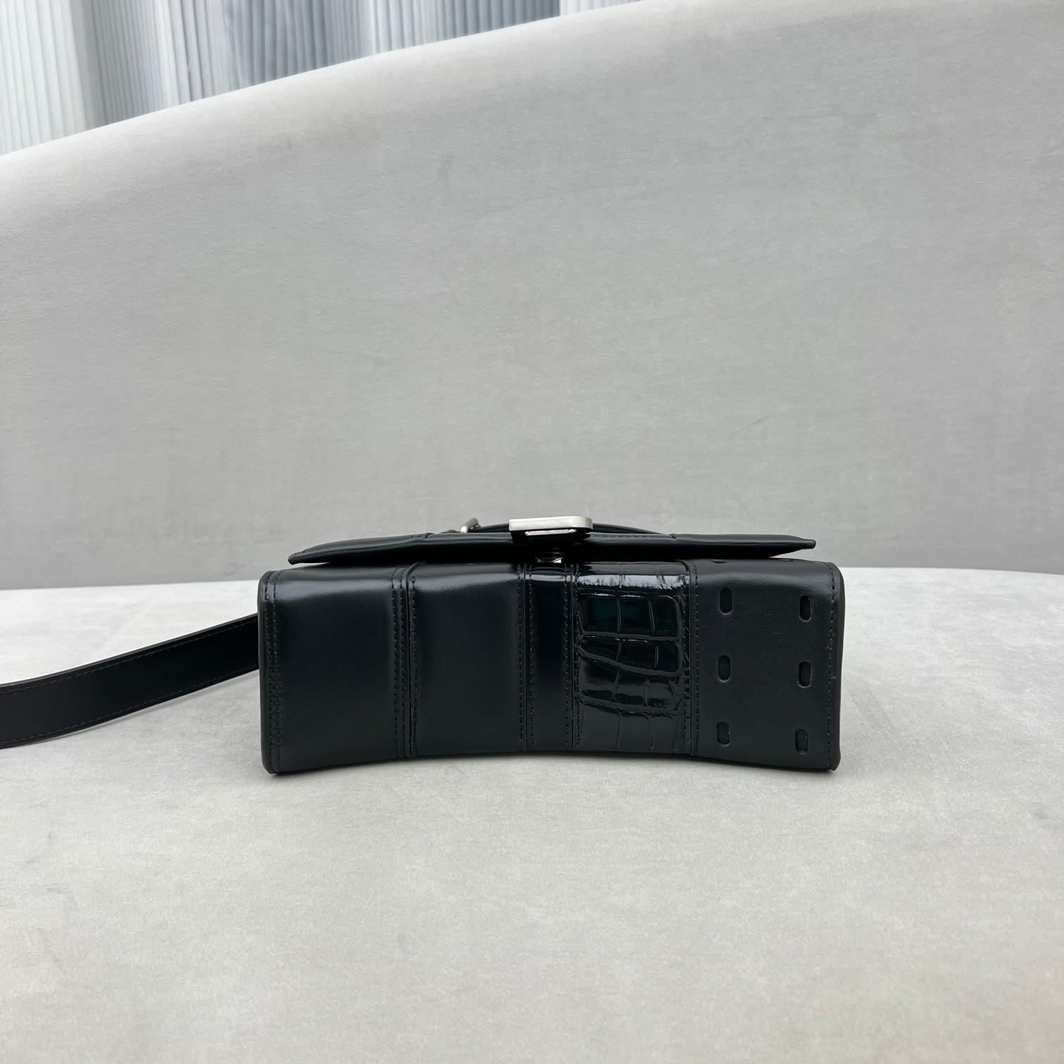 Balenciaga Women's Multibelt Handbag (23x13.5x8.5cm) - DopestKickz