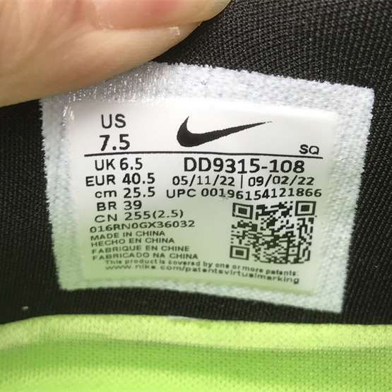 Air Jordan 1 Low Golf Sneakers      DD9315-108 - DopestKickz